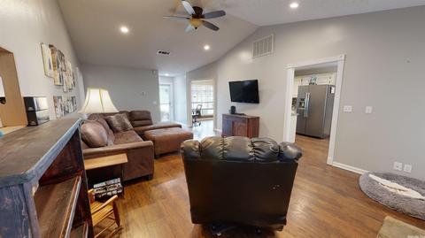 2304 Cherry Crossing Dr, Benton, AR 72015 photo 5