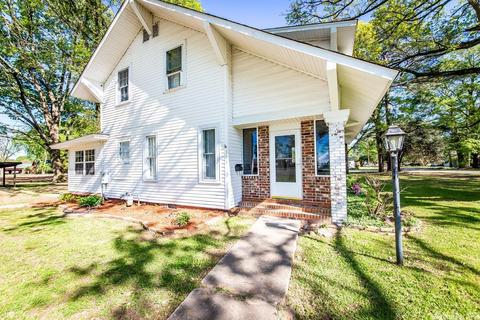 301 NE 3rd St, England, AR 72046 photo 3