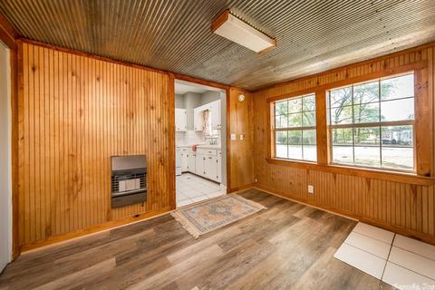 301 NE 3rd St, England, AR 72046 photo 16