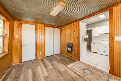 301 NE 3rd St, England, AR 72046 photo 14