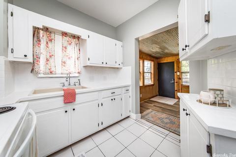 301 NE 3rd St, England, AR 72046 photo 12