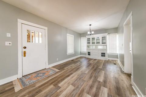 301 NE 3rd St, England, AR 72046 photo 7