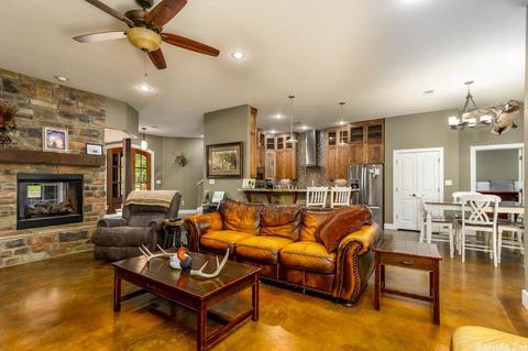 54 Rose Dr, Conway, AR 72032 photo 17