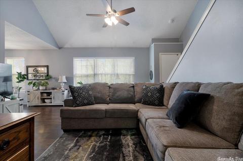 13 Hickory Ridge Dr, Benton, AR 72019 photo 3