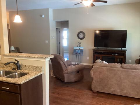 2033 Dandelion Dr, Benton, AR 72019 photo 15
