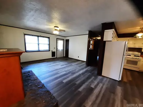 503 E Webb St, Mountain View, AR 72560 photo 12