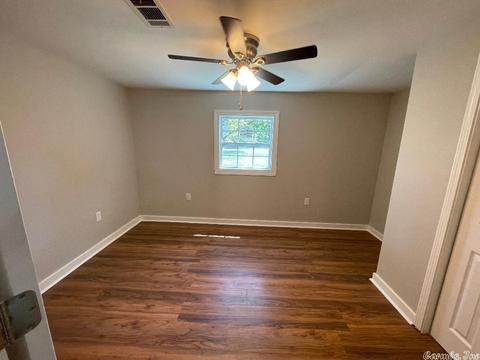 609 W College St, Beebe, AR 72012 photo 20