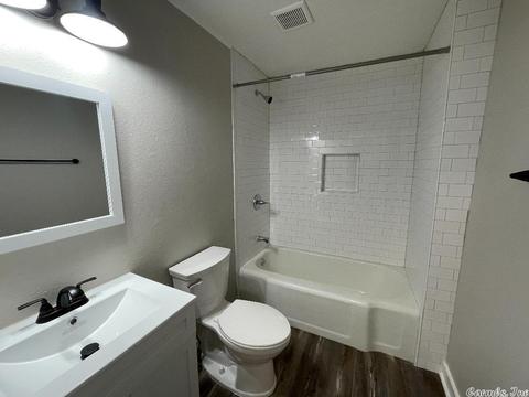 609 W College St, Beebe, AR 72012 photo 16