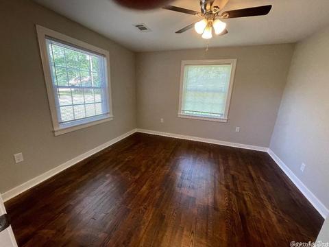 609 W College St, Beebe, AR 72012 photo 18