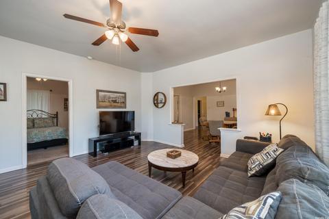 111 W Walnut, Benton, AR 72015 photo 5