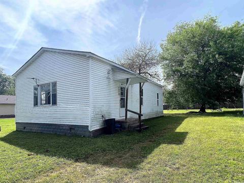 107 SW 3rd St, Corning, AR 72422 photo 1