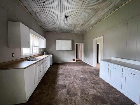 107 SW 3rd St, Corning, AR 72422 photo 13