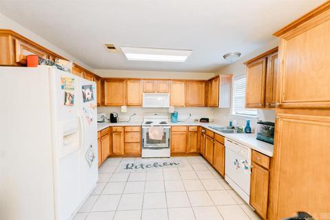 1645 Duke St, Conway, AR 72032 photo 7