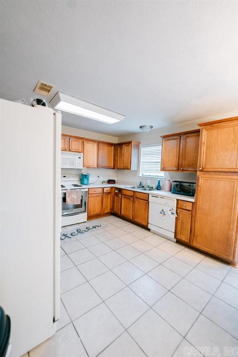 1645 Duke St, Conway, AR 72032 photo 8