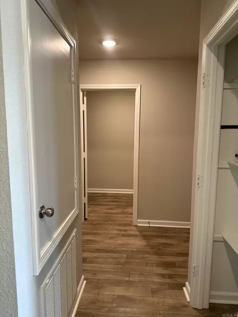 1080 Gallery Dr, Conway, AR 72034 photo 4