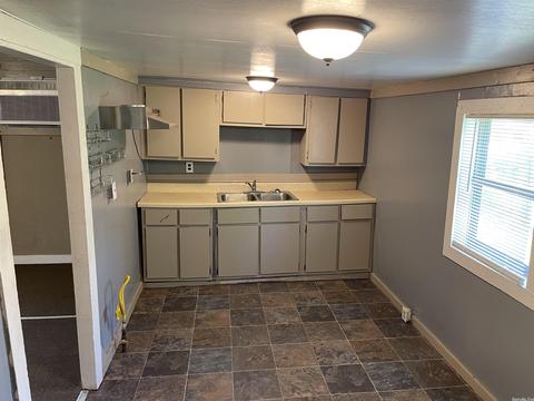 840 E Cherry St, Piggott, AR 72454 photo 15