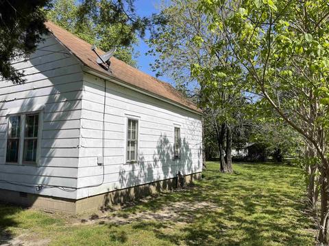 840 E Cherry St, Piggott, AR 72454 photo 2