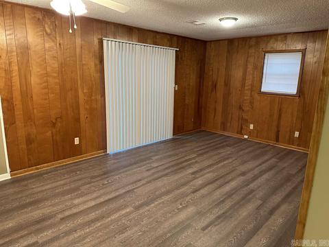 1911 Edmar Dr, Pine Bluff, AR 71603 photo 2