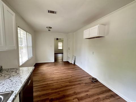 101 N Monroe St, Cabot, AR 72023 photo 4
