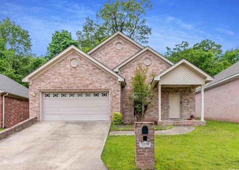 3209 Drake Dr, Benton, AR 72019 photo 1