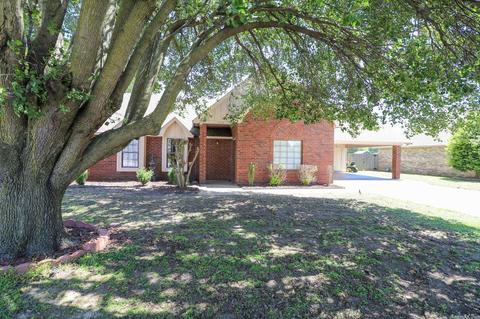 616 Honeysuckle, Trumann, AR 72472 photo 4