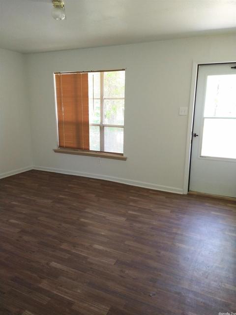 4116 W 8th Ave, Pine Bluff, AR 71603 photo 8