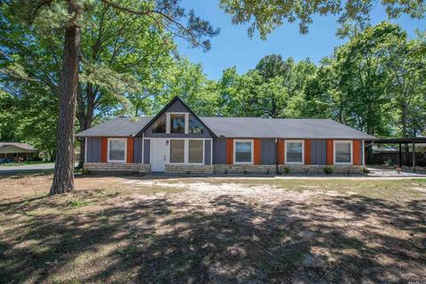 712 Lora Dr, Bryant, AR 72022 photo 1