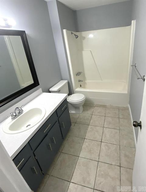 6304 Granada Trl, Pine Bluff, AR 71603 photo 14