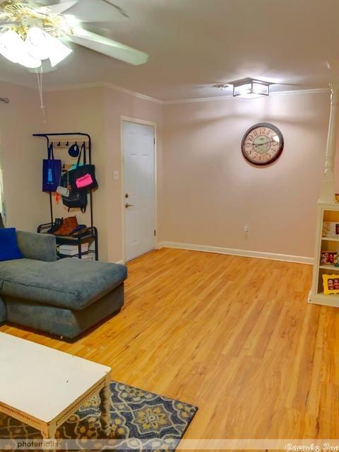 203 E Shields St, Warren, AR 71671 photo 5