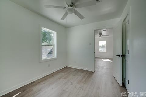 722 Third St, Conway, AR 72032 photo 12