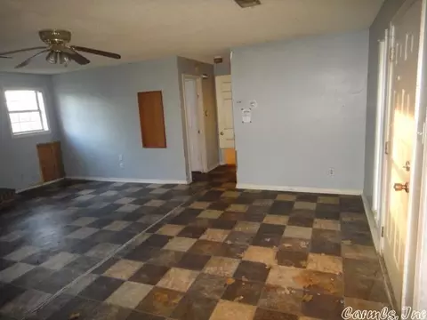 2801 Thaxton, Diaz, AR 72043 photo 6