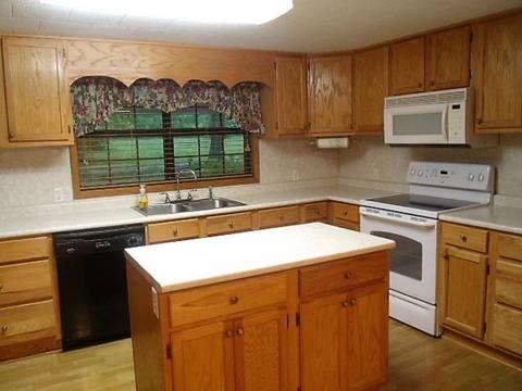 220 W Cherry St, Delight, AR 71940 photo 9
