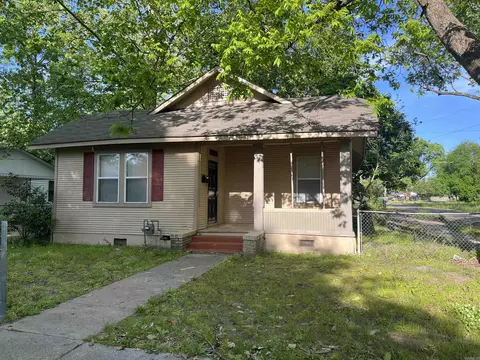 919 S Nebraska St, Pine Bluff, AR 71601 photo 1