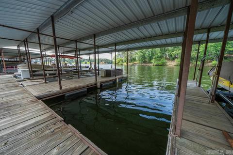 1226 Twin Points Rd, Hot Springs, AR 71913