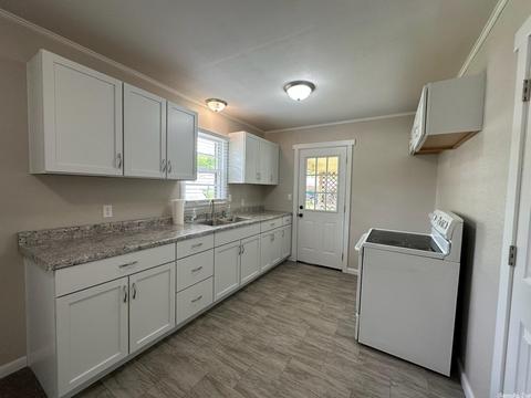 522 Second St, Salem, AR 72576 photo 5