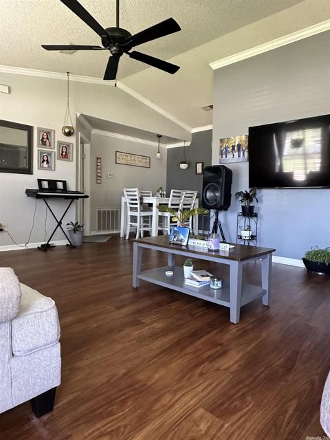 13913 Krestview Dr, Mabelvale, AR 72103 photo 3