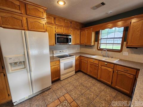 420 Cheyenne Ln, Conway, AR 72032 photo 10