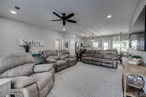 1 Clover Leaf Dr, Greenbrier, AR 72058 photo 4