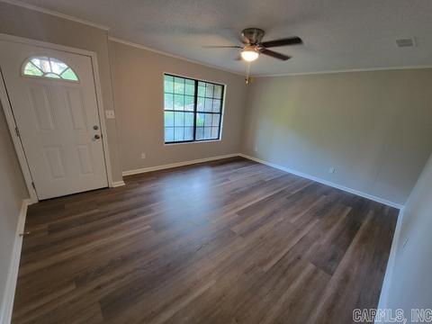 9511 Mckevin Rd, Pine Bluff, AR 71603 photo 4