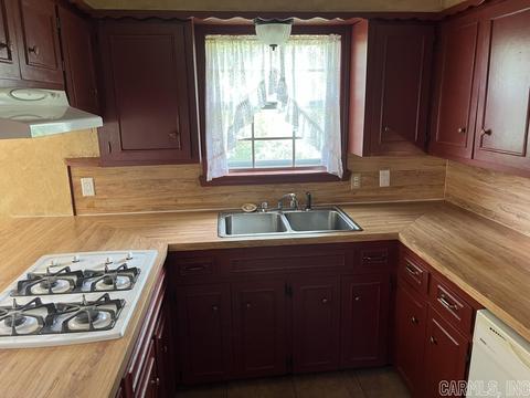 2004 E Arkansas 16 Hwy, Clinton, AR 72031 photo 28