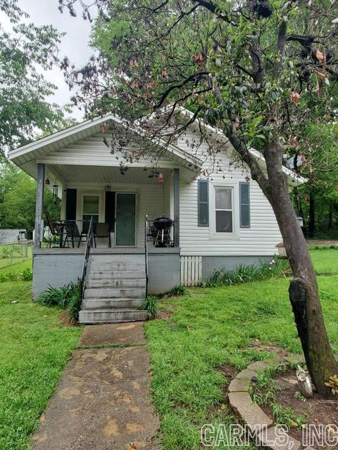 307 S Second, Benton, AR 72015 photo 1
