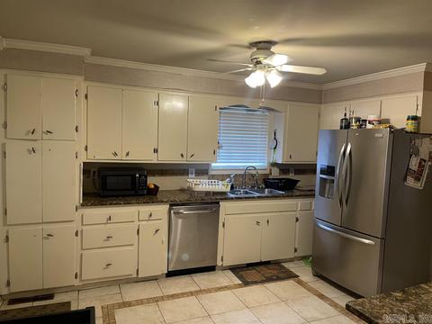 2105 Cedarhurst Dr, Benton, AR 72015 photo 7