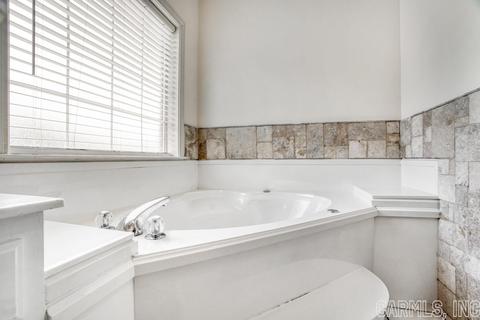 370 Castlegate Dr, Conway, AR 72034 photo 32