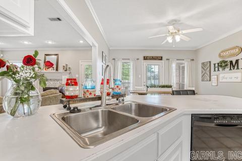 370 Castlegate Dr, Conway, AR 72034 photo 14