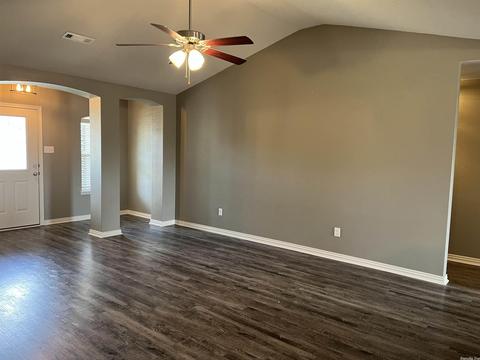 35 Bobby Cir, Cabot, AR 72023 photo 6
