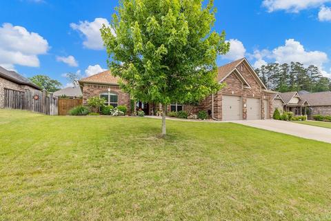 2144 Avondale Dr, Benton, AR 72019 photo 3