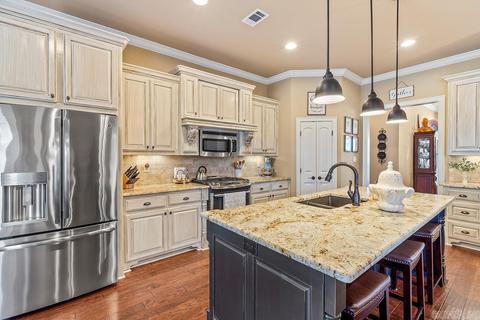 2144 Avondale Dr, Benton, AR 72019 photo 13