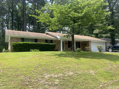 2611 W 40th, Pine Bluff, AR 71603 photo 1