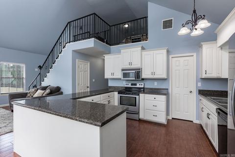 46 Skinner Hl, Conway, AR 72032 photo 9