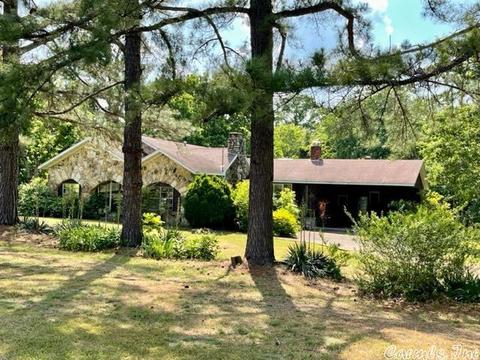 31 Nix Ln, Ash Flat, AR 72513